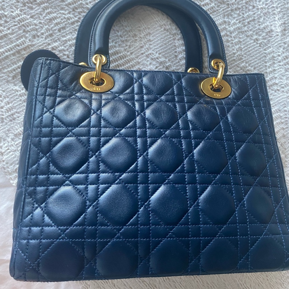 ❤️SOLD❤️Authentic Vintage Lady Dior in Cannage Lambskin leather in Navy w GHW - Picture 5 of 15